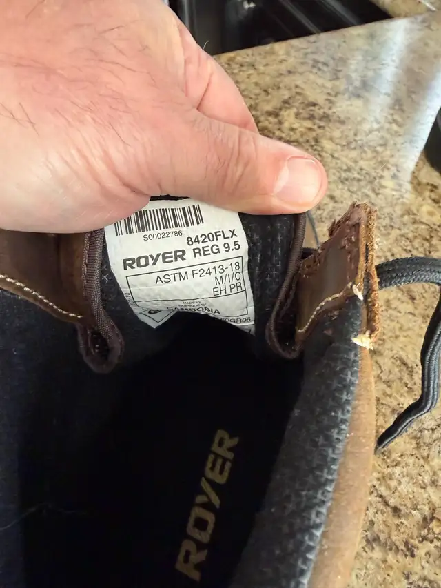 work boots- men’s  in Men's Shoes in Markham / York Region - Image 3
