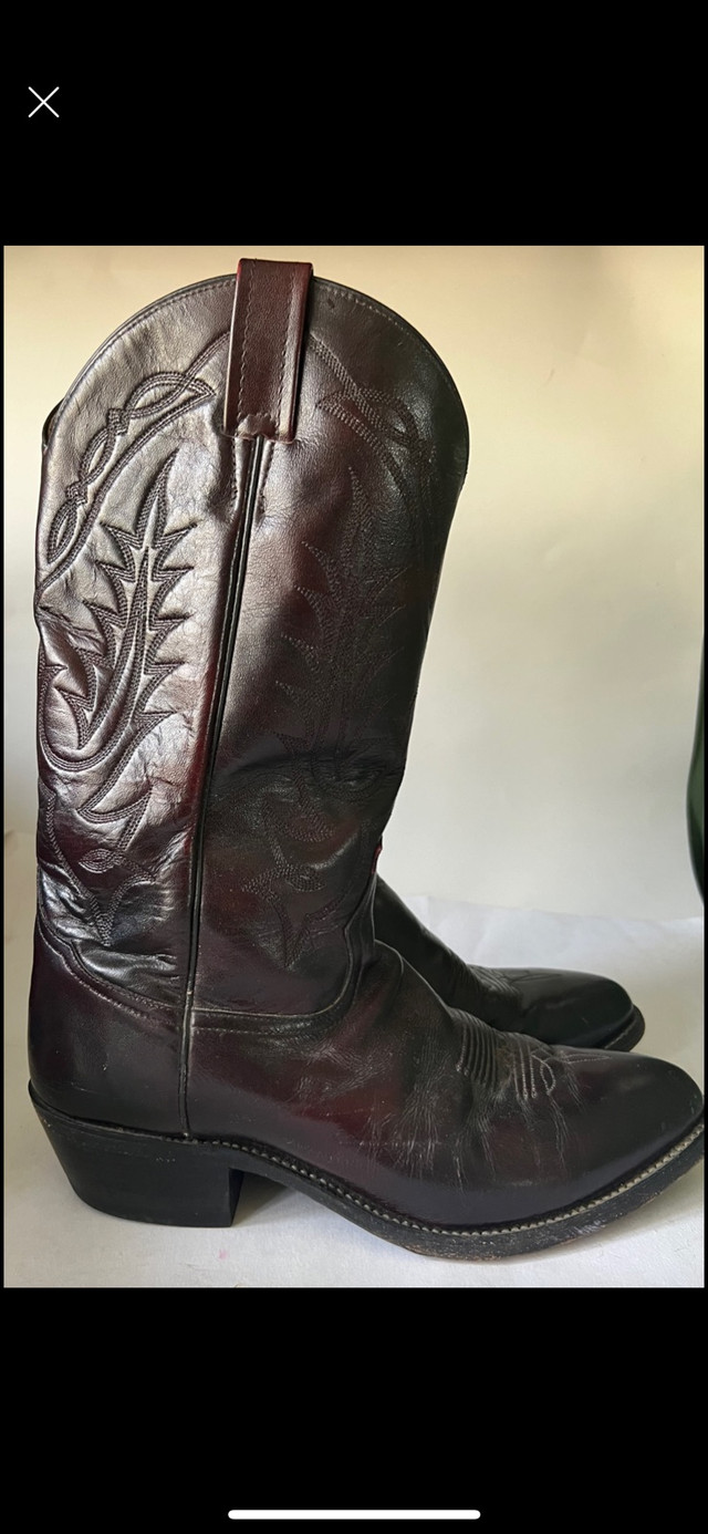 Mens Tony Lama Cowboy Boots Size 8.5 - 9  in Men's Shoes in Kingston - Image 2