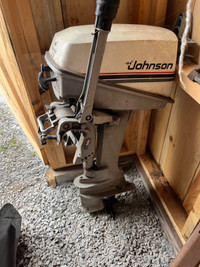 8hp Johnson engine is seized sell as parts