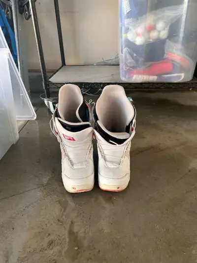 women’s size 8 Burton snowboard boots, View more