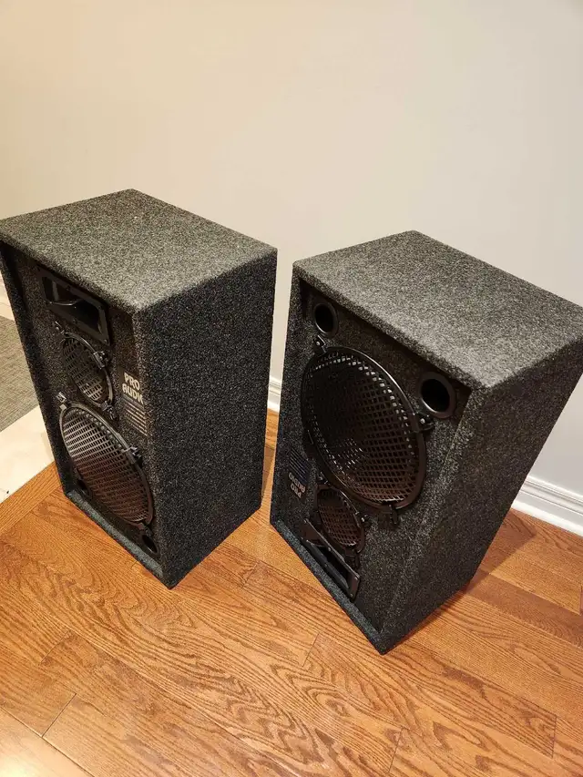 Pair of DJ Speakers - ProAudio Studio Monitors in Speakers in Markham / York Region - Image 2