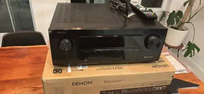 Denon AVR-X3800H, un puissant récepteur AV 9.4 canaux haut de gamme à 104 watts par canal, compatibl...