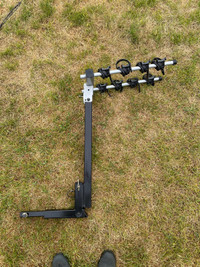 Thule 4 bike trailer hitch mounted carrier