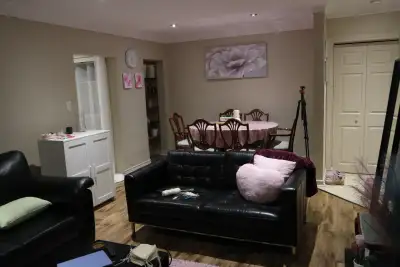 Unfurnished room for rent. Females only. Message for more details or to ask questions.
