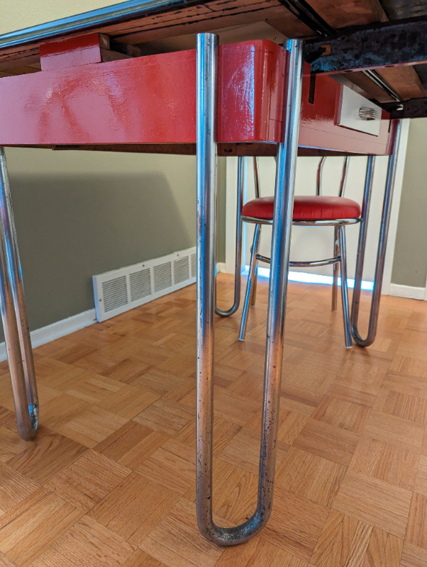 Vtg Circa 40’s Tepco Porcelain Top Table w/ Slide Outs & Drawer