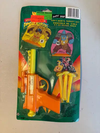 Vintage mighty morphin power rangers gun and darts with targets still sealed Check out my other ads