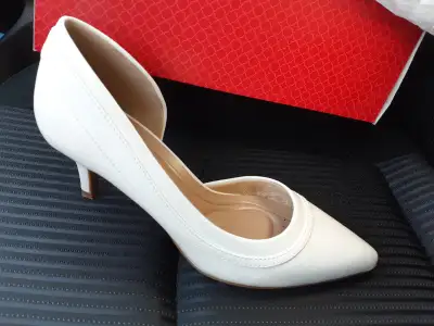 Woman white heels, View more