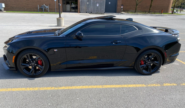 2020 Chevrolet Camaro 2SS 6.2L V8 in Cars & Trucks in Markham / York Region - Image 4