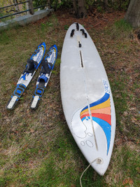 water skis (O'Brien) and Board