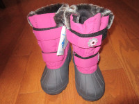 Size 9 toddler new Panda winter boots