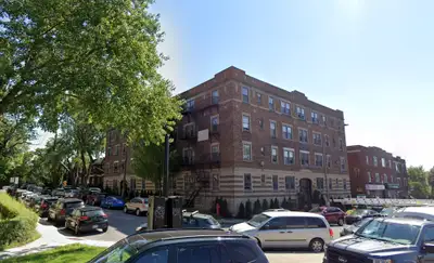 Apt 5 1/2 Villa Maria Lease Transfer/Transfert de bail