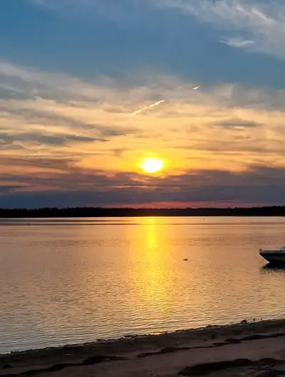 Camper and 2 lots for sale off the Bas de L'allee Rd in Richibucto Village. Steps away form the Rich...