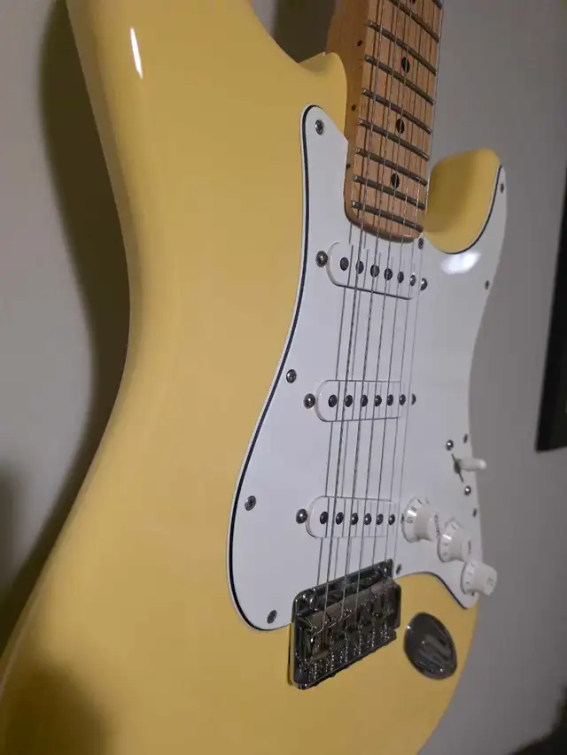 Fender Player I Stratocaster in Guitars in Mississauga / Peel Region - Image 3