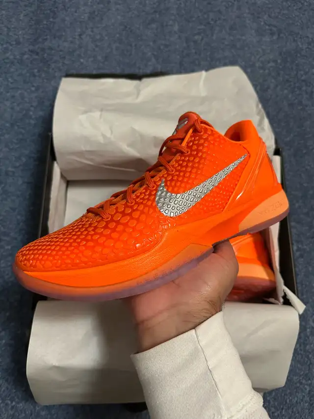 NIKE KOBE 6 PROTRO TOTAL ORANGE SIZES 8.5, 9, 10 in Men's Shoes in City of Toronto - Image 3