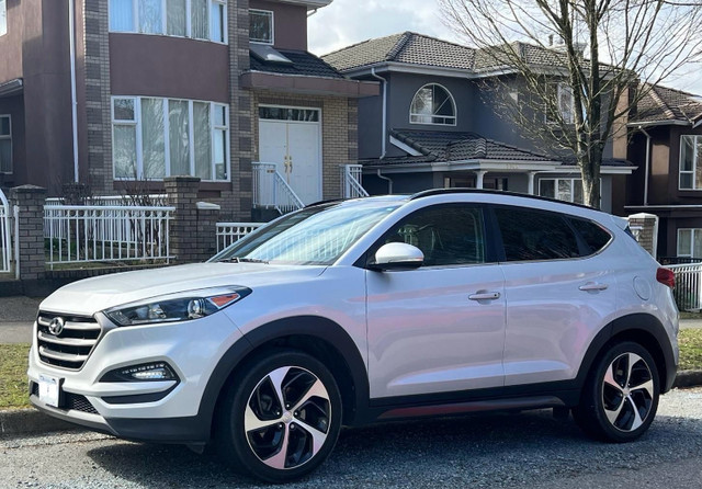 **MOVING SALE** 2016 Hyundai Tucson AWD Limited in Cars & Trucks in Vancouver