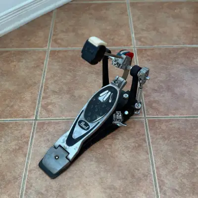 $100 CAD / $75 USD Very good condition, smooth quiet action Comes as pictured nothing more or less P...