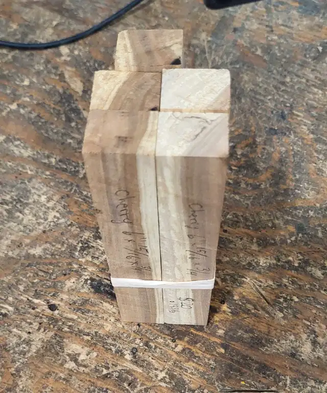 Wood turning blanks (4 local fruit species available!!!!) in Hobbies & Crafts in Winnipeg - Image 2