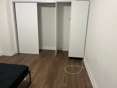 Big & Spacious Rooms near UTSC and Centennial from Sep 1