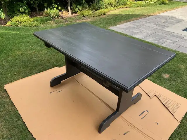 Solid Wood Patio Table / Outdoor Table in Patio & Garden Furniture in City of Toronto - Image 4