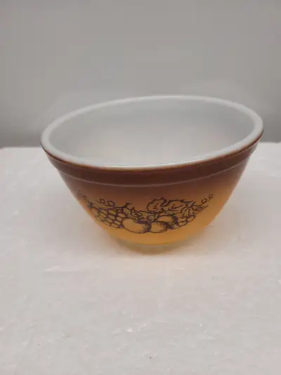 VTG Pyrex “Old Orchard” Nesting Mixing Bowl #401, View more