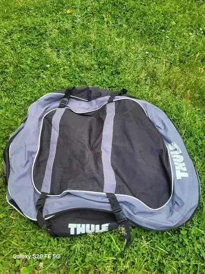 Thule quest rooftop cargo bag sale