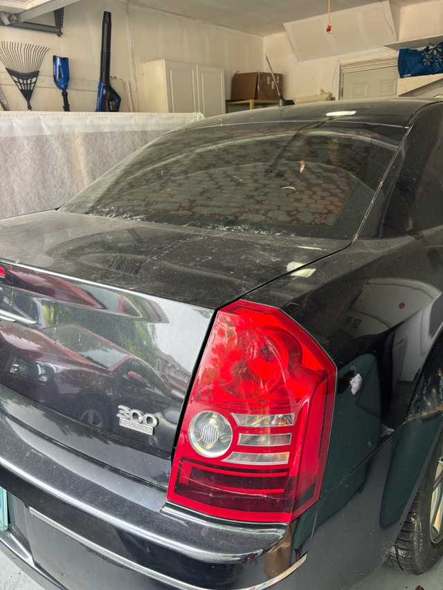 chysler 300 for sale in Cars & Trucks in Mississauga / Peel Region - Image 3