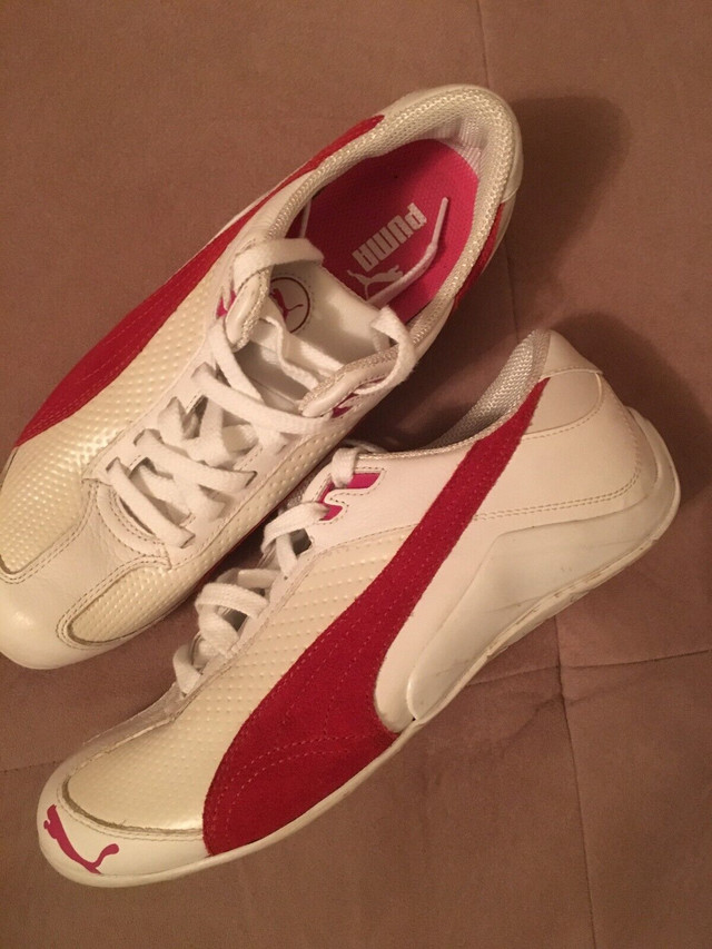 Puma white , red shoes great condition great for spring ,summer in Men's Shoes in London
