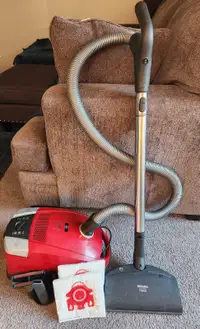 Miele Compact C2 Cat and Dog Vacuum Cleaner with ElectroBrush