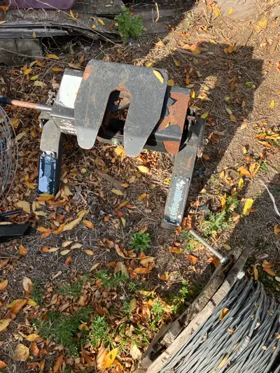 trailer hitch , View more
