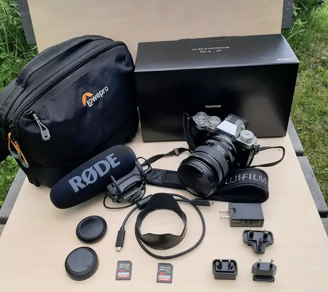 Fujifilm X-T5 camera bundle62863285964417124