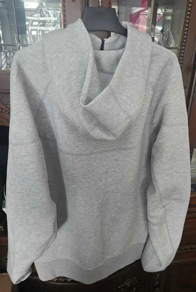 Nike Tech Fleece537090596757186562