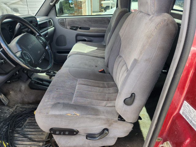 1997 DODGE CUMMINS DIESEL RAM 4 X 4 in Cars & Trucks in Calgary - Image 4