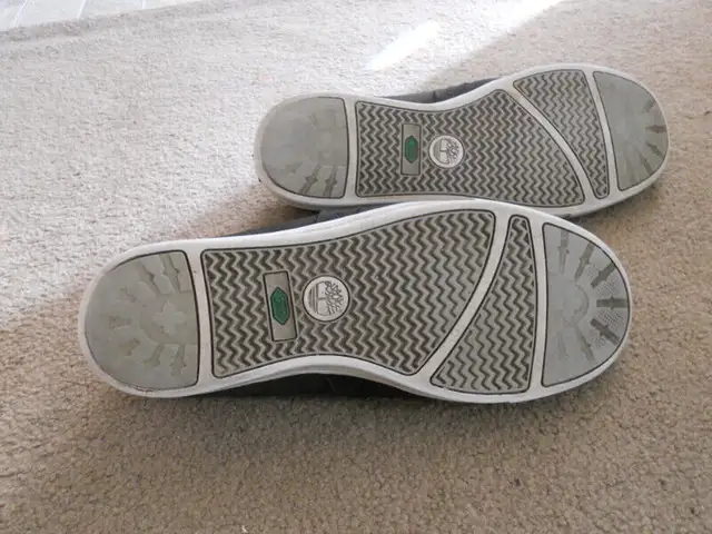 Men's running, casual and dress shoes in Men's Shoes in Oshawa / Durham Region - Image 3