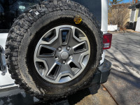 Jeep Wrangler  Rubicon wheel and tire