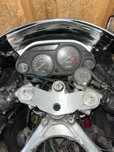 Selling my 99 ninja frame is 1999 engine is 2002 636 with very low kms less than 5000 bike comes wit...