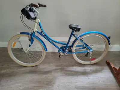 Kensington 26 inch ladies bike, View more