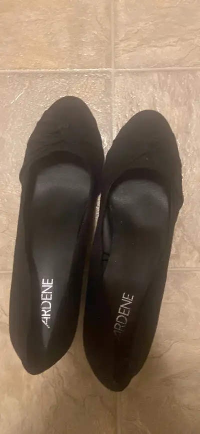 Women’s shoes, size 9, View more