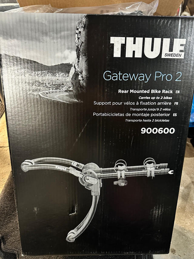Thule Gateway Pro 2 in Clothing, Shoes & Accessories in Guelph - Image 2