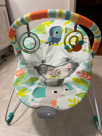 Vibrating baby chair