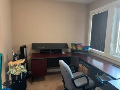Free Computer Desk Corner, View more