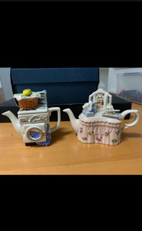 Rare Vintage Paul Cardew Teapots (Lot of 2) Dressing Table & Was