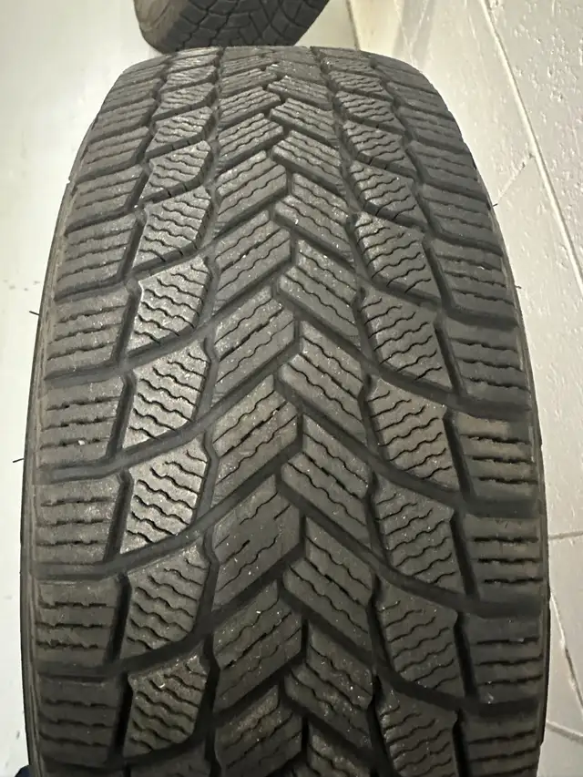 Winter Tires Michelin X-ICE SNOW 225/60 R18  25521km 8/32" depth in Tires & Rims in City of Toronto - Image 7