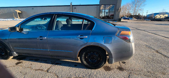 Nissan Altima 2010 in Cars & Trucks in Timmins - Image 3