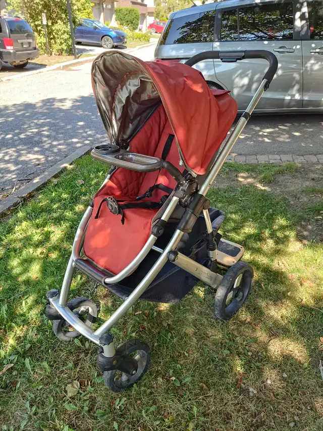 Uppababy Vista Stroller with Bassinet - Clean, Perfect Condition in Strollers, Carriers & Car Seats in City of Toronto - Image 2