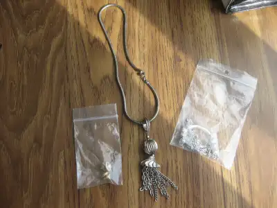 3 Pieces of Jewelry Set, View more