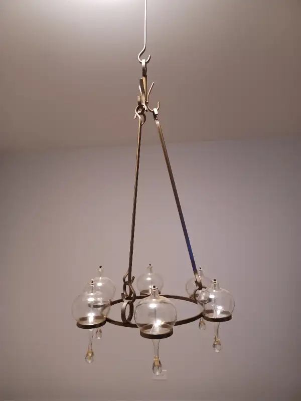 Chandelier suspendu in Indoor Lighting & Fans in City of Montréal - Image 2