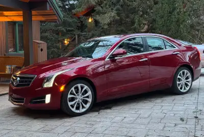 PLEASE MESSAGE ME FOR MORE INFORMATION/PHOTOS. KIJIJI LIMITS TO 10 PHOTOS ONLY. Carfax available upo...