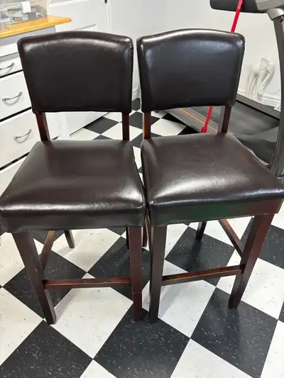 These Chair style bar stools stand at a seat height of 29 inches and are perfect for counter seating...