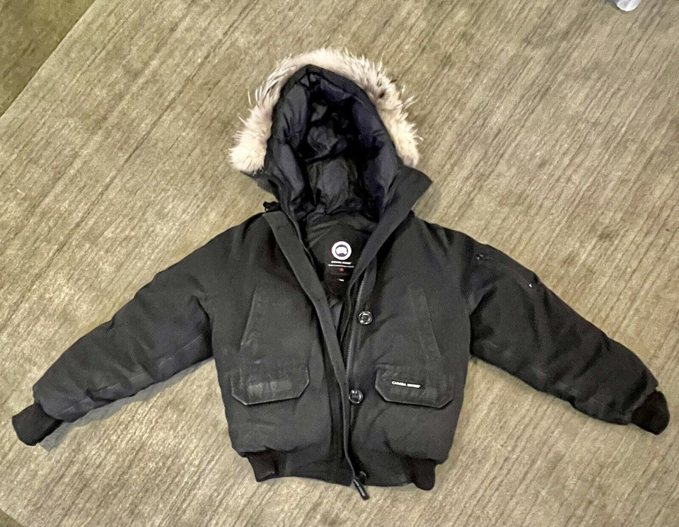 26 ads for canada goose chilliwack bomber in Clothing in Toronto GTA Kijiji Marketplaces