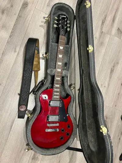 Epiphone Les Paul Studio, View more